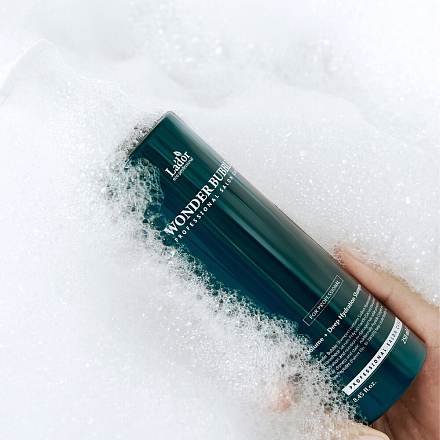 LADOR WONDER BUBBLE SHAMPOO Шампунь для глубокого увлажнения и придания объема волосам, 600мл, фото
